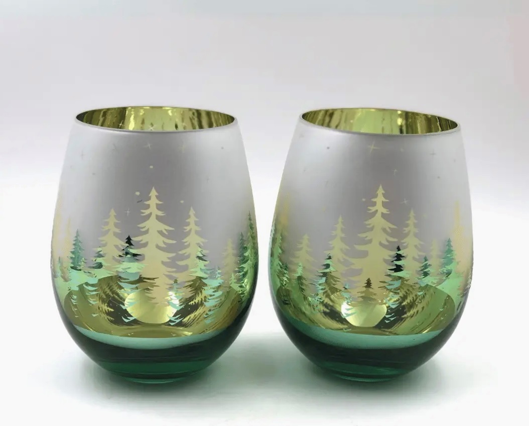 Holiday Pine Wine glass