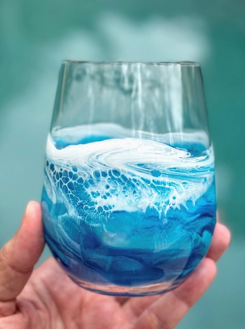 Blue Waves Resin Wine glass