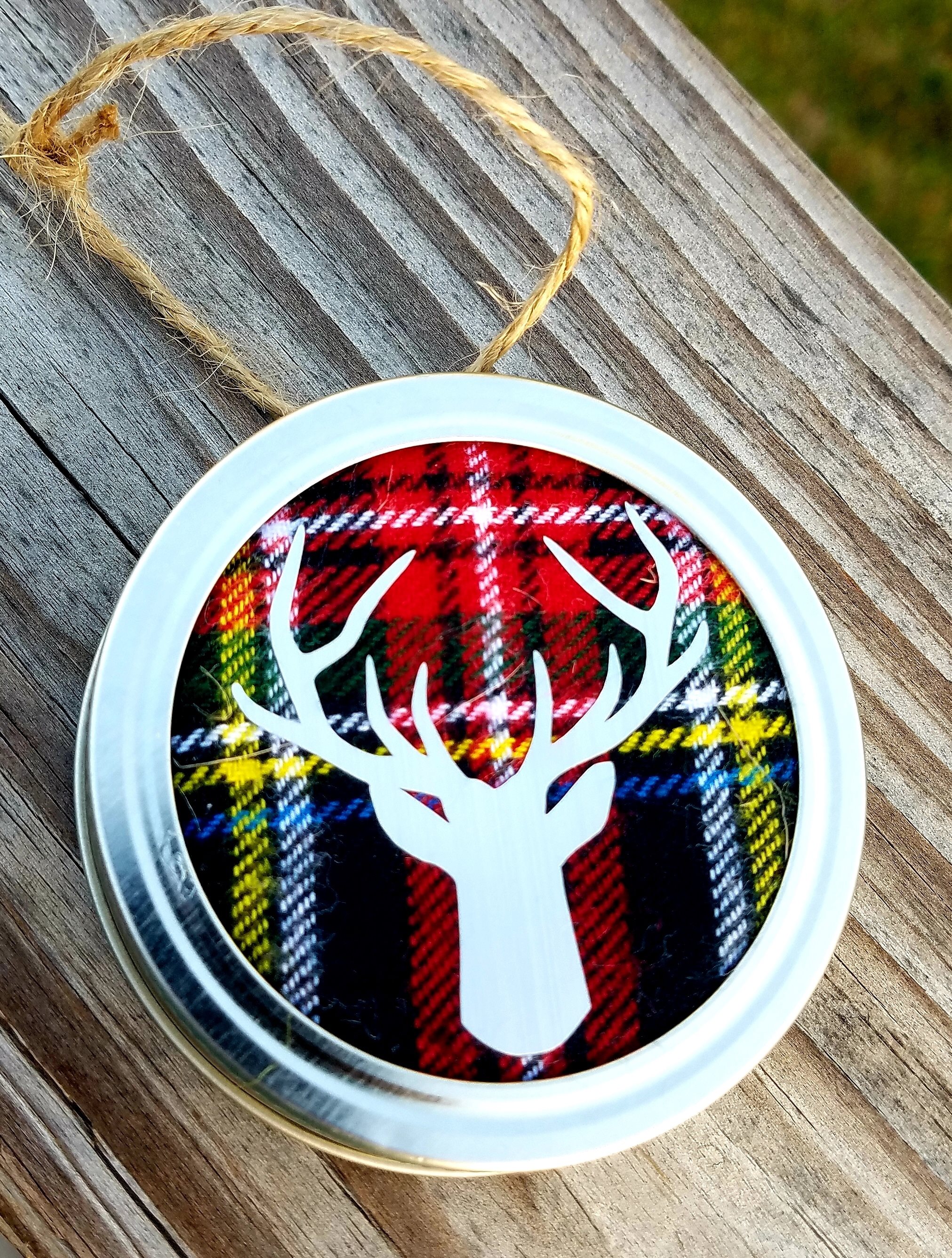 Plaid w/ silver deer